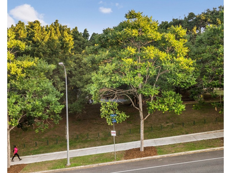 10/26 Blamey Street, Kelvin Grove QLD 4059