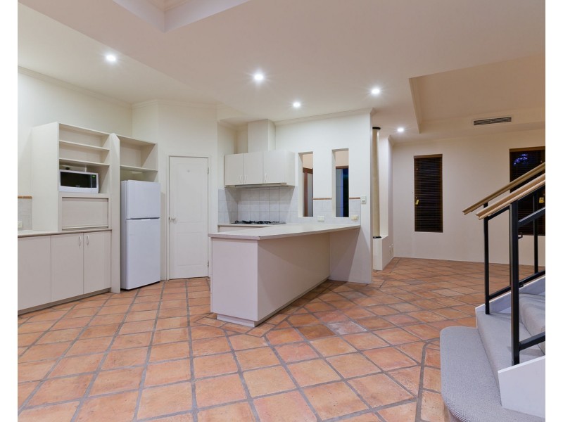 24 Broome Street, Highgate WA 6003