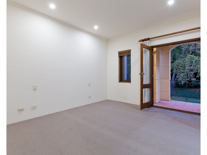 24 Broome Street, Highgate WA 6003