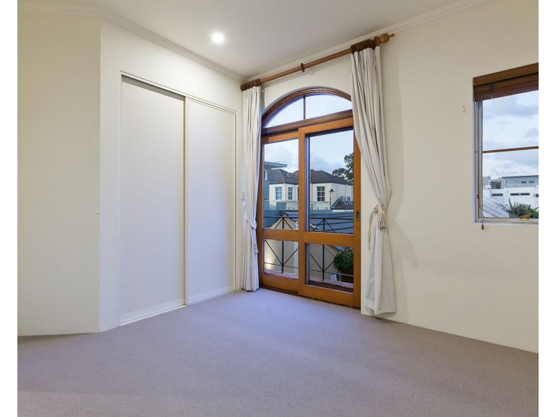 24 Broome Street, Highgate WA 6003