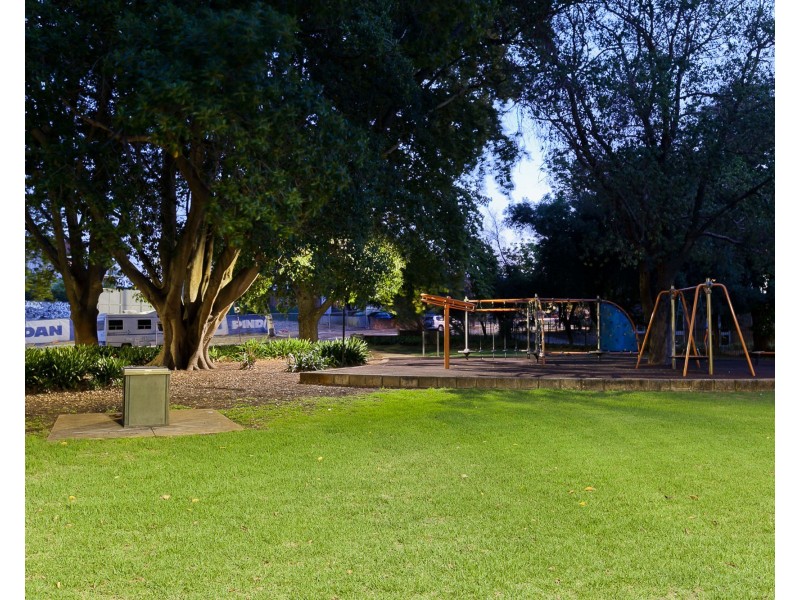 24 Broome Street, Highgate WA 6003