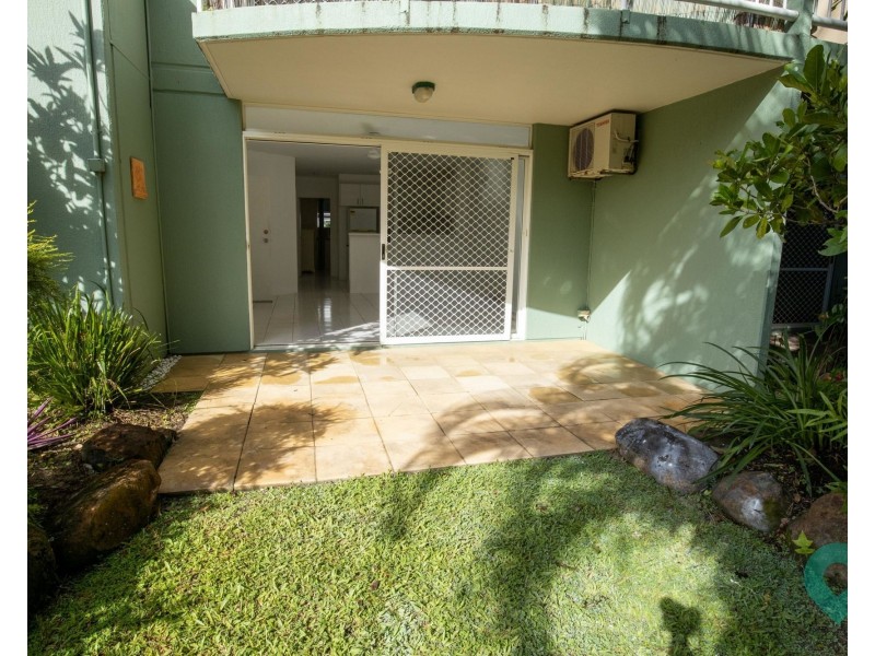 25/1-19 Poinciana Street, Holloways Beach QLD 4878
