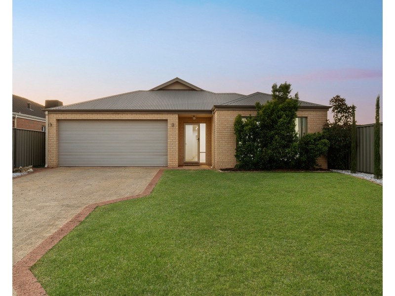 21 Colreavy Ramble, Baldivis WA 6171
