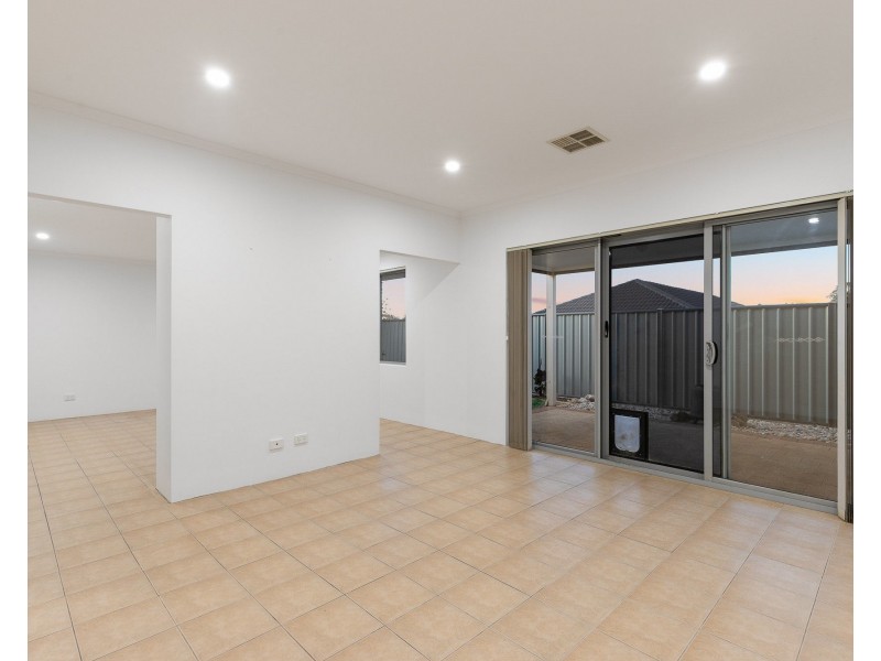 21 Colreavy Ramble, Baldivis WA 6171