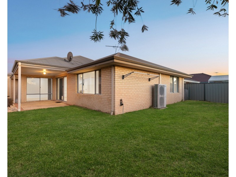 21 Colreavy Ramble, Baldivis WA 6171