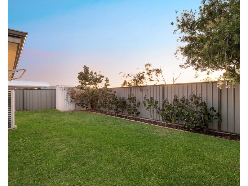 21 Colreavy Ramble, Baldivis WA 6171