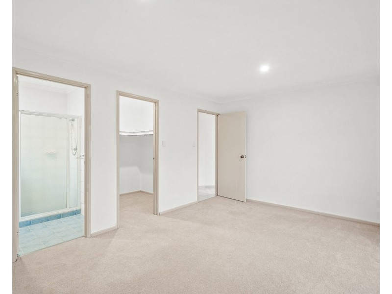 9 Gannet Rise, Halls Head WA 6210