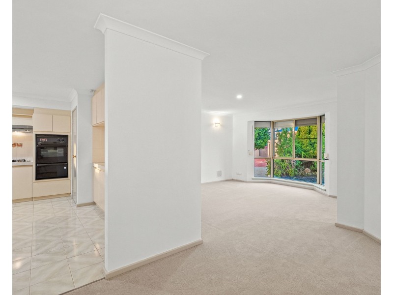 9 Gannet Rise, Halls Head WA 6210