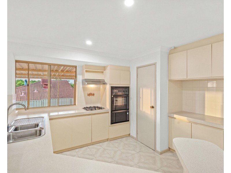 9 Gannet Rise, Halls Head WA 6210