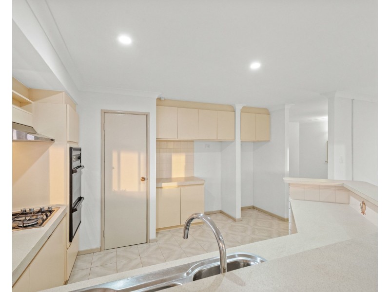 9 Gannet Rise, Halls Head WA 6210