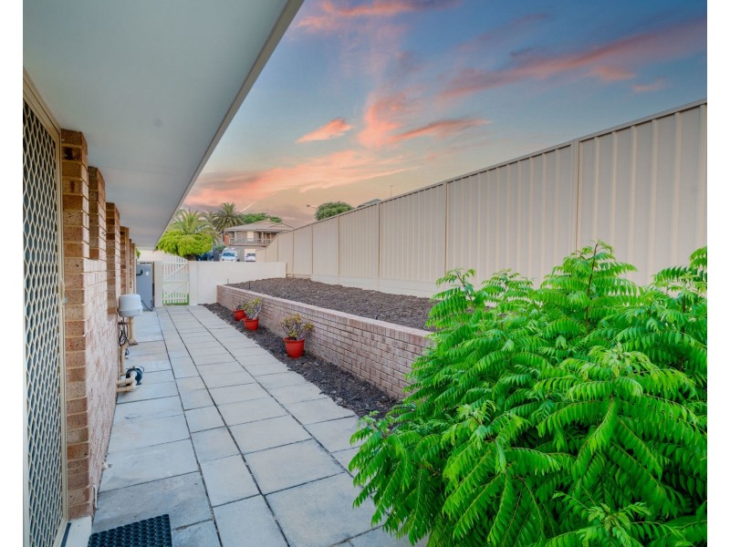 9 Gannet Rise, Halls Head WA 6210