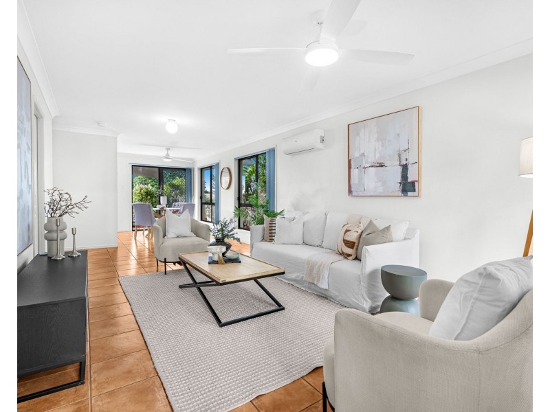 2/11 Federation Street, Wynnum West QLD 4178