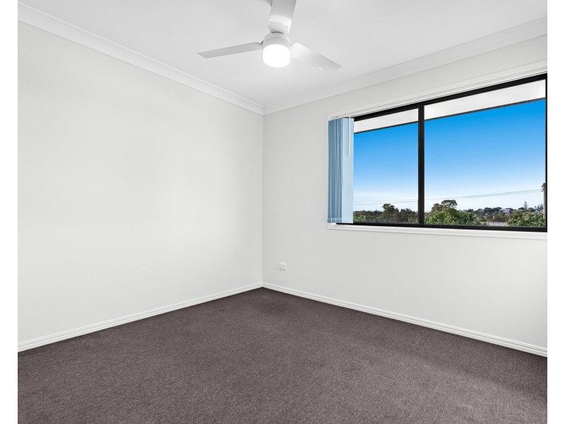 2/11 Federation Street, Wynnum West QLD 4178