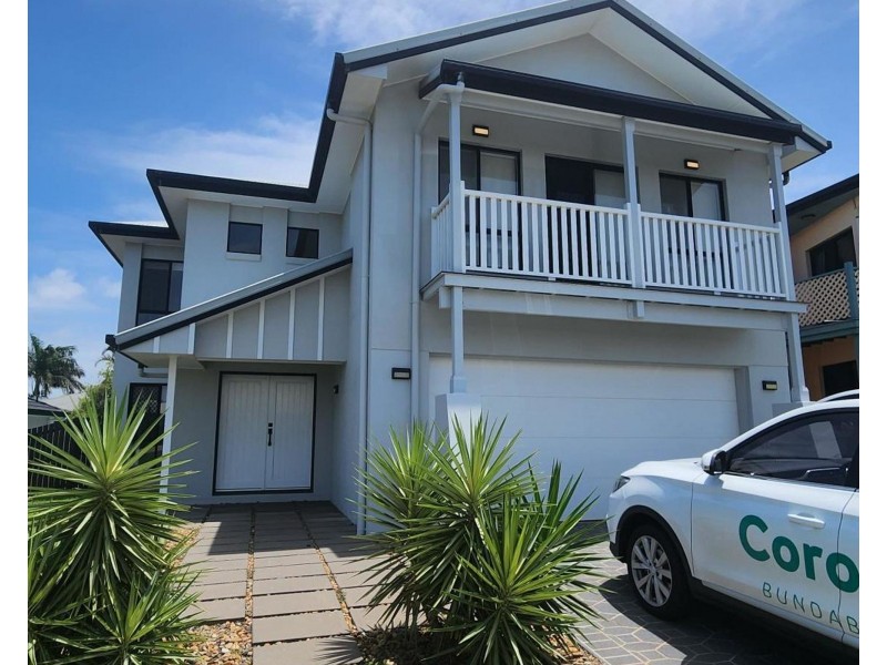 19 Robert John Circuit, Coral Cove QLD 4670