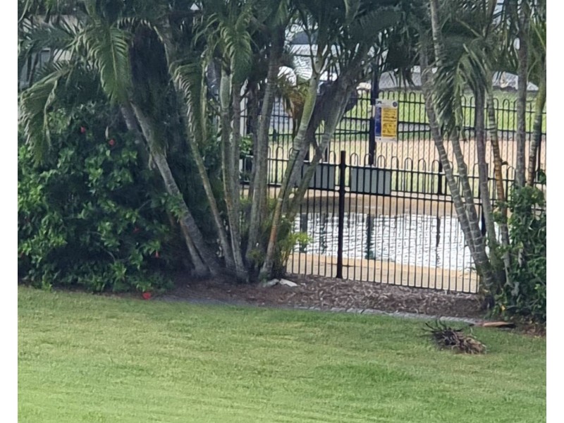 19 Robert John Circuit, Coral Cove QLD 4670