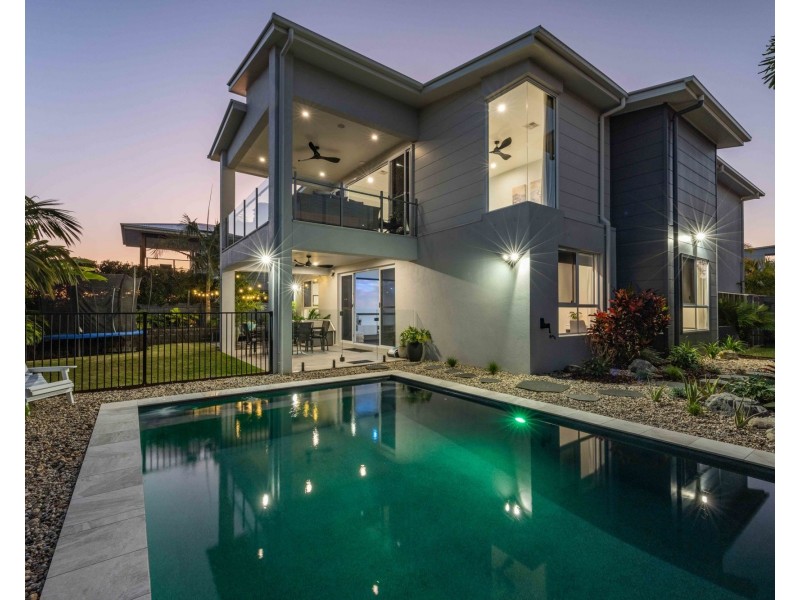 4 Zinnia Close, Peregian Springs QLD 4573