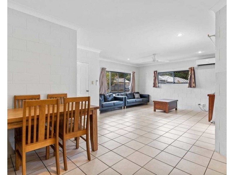 12 Katoomba St, Mount Sheridan QLD 4868