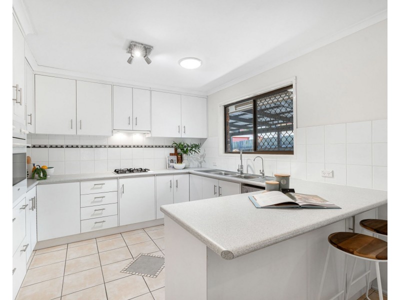 28 Joanne Cres, Thornlands QLD 4164