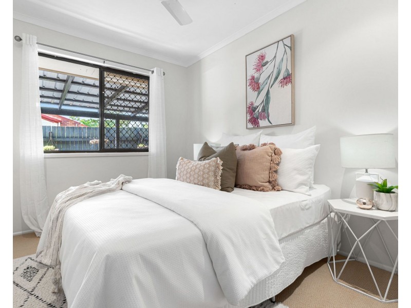 28 Joanne Cres, Thornlands QLD 4164