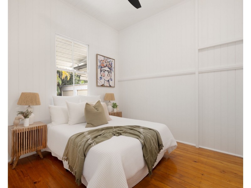 114 Brighton Terrace, Sandgate QLD 4017