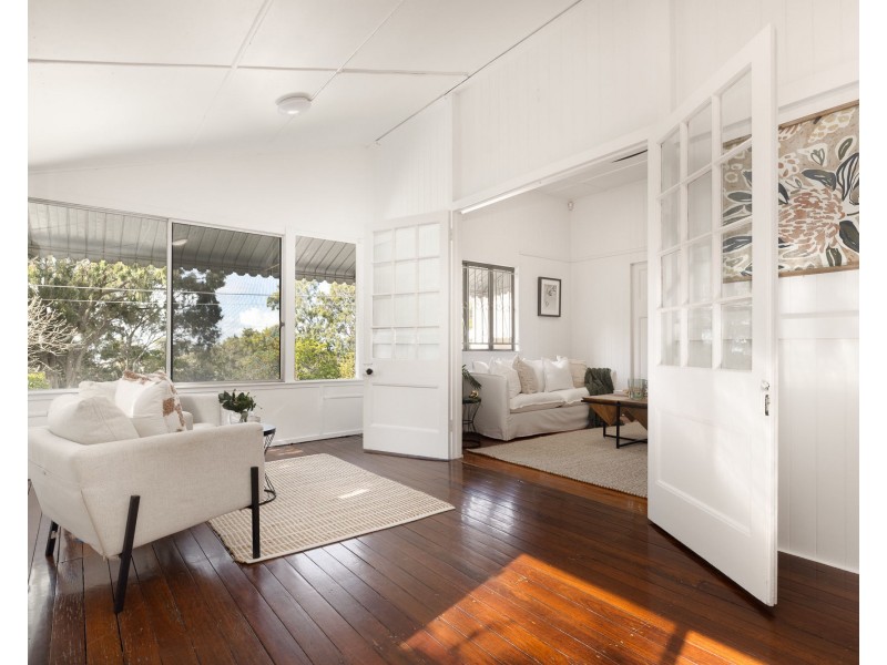 114 Brighton Terrace, Sandgate QLD 4017