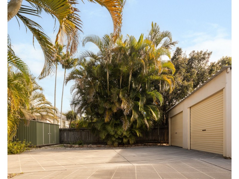 114 Brighton Terrace, Sandgate QLD 4017