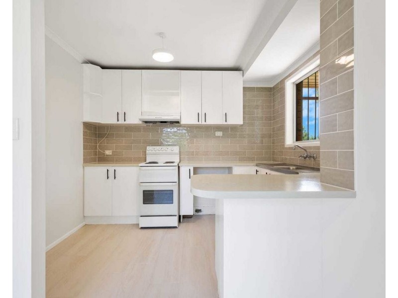 51 Twenty-Third Avenue, Brighton QLD 4017