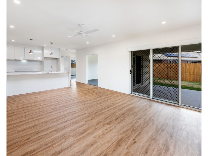 2 Ochre Court, Branyan QLD 4670