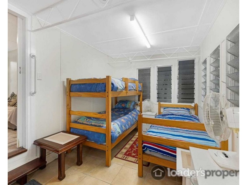 20 Esplanade, Innes Park QLD 4670