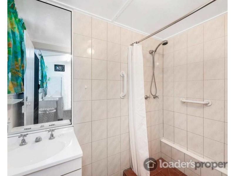 20 Esplanade, Innes Park QLD 4670
