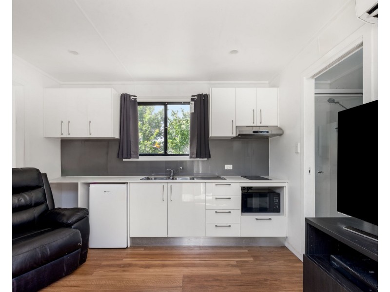 65 Holmes Street, Brighton QLD 4017