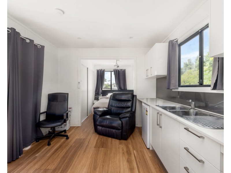 65 Holmes Street, Brighton QLD 4017