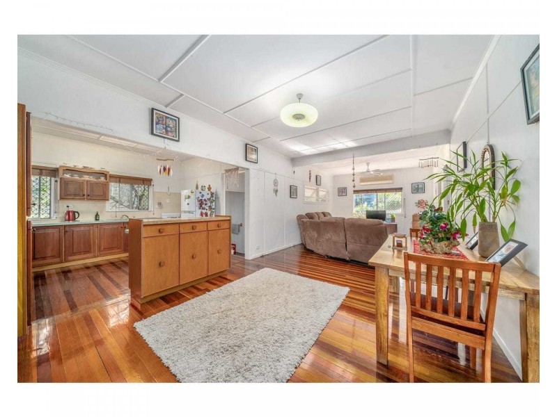 20 Arundal Street, Brighton QLD 4017