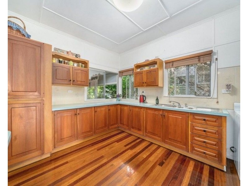 20 Arundal Street, Brighton QLD 4017