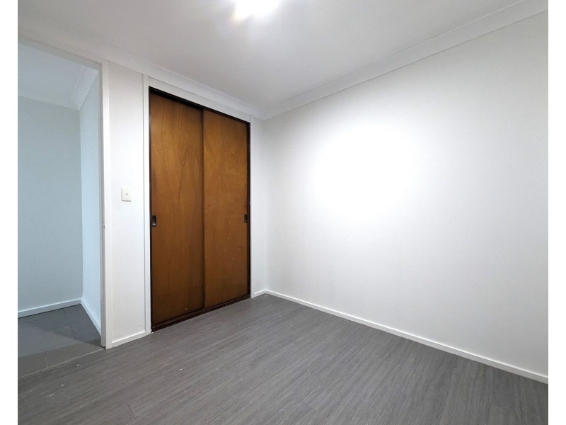12 Newell Place, Cooloongup WA 6168