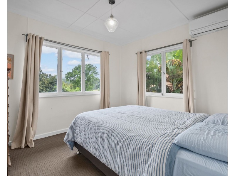 886 Samford Road, Mitchelton QLD 4053