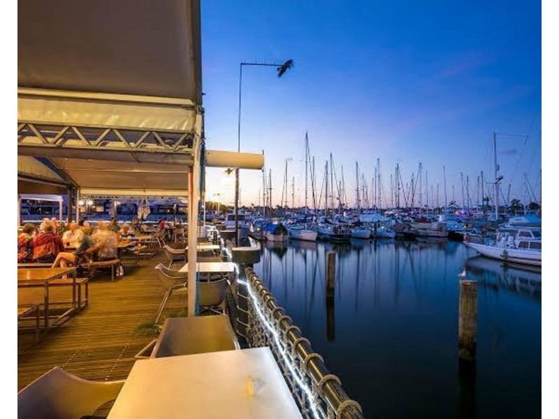 85 Marawa Drive, Parrearra QLD 4575