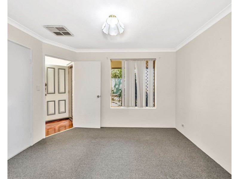 4B Elizabeth Street, Mandurah WA 6210