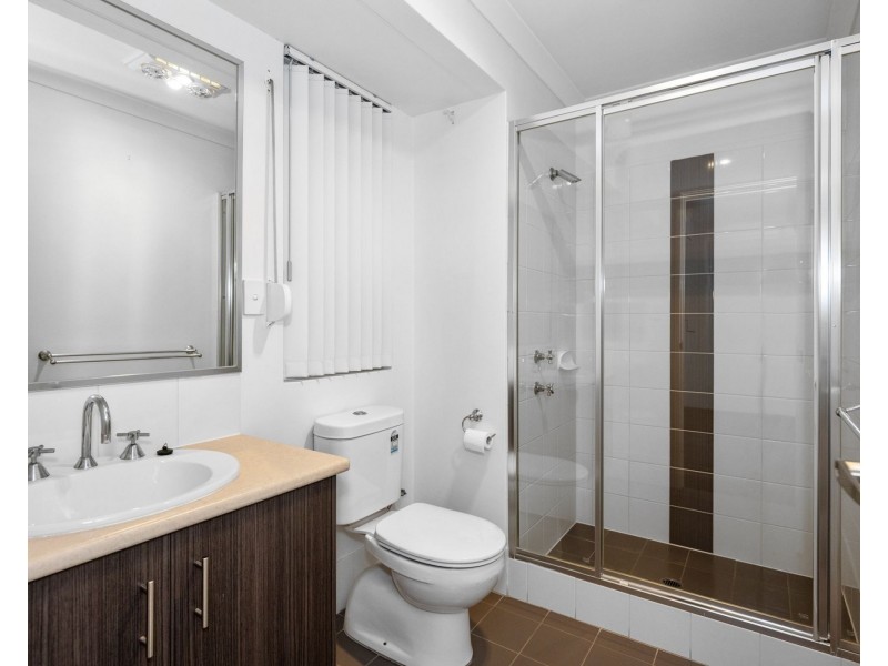 41 Chiltern Avenue, Brookdale WA 6112