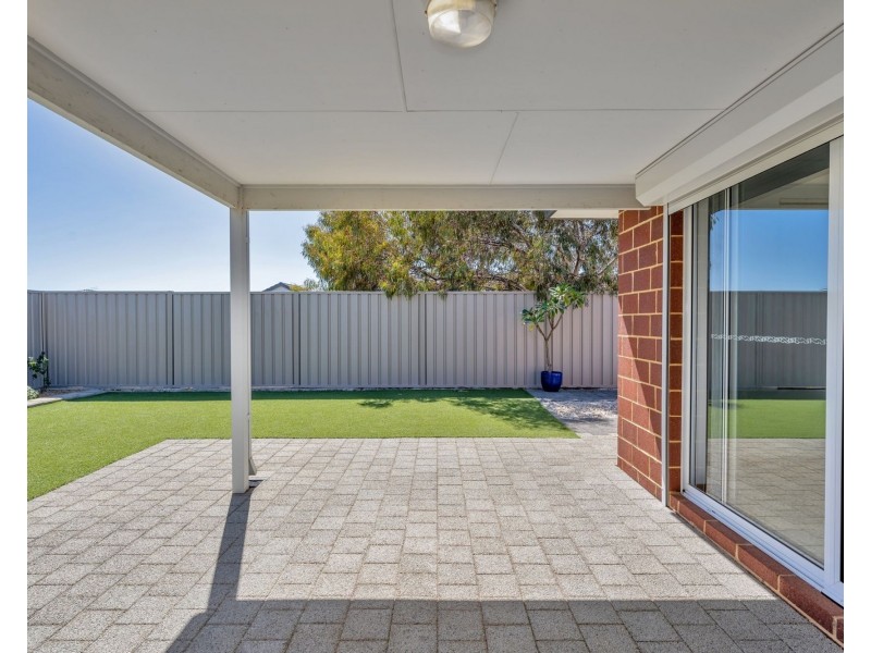 41 Chiltern Avenue, Brookdale WA 6112