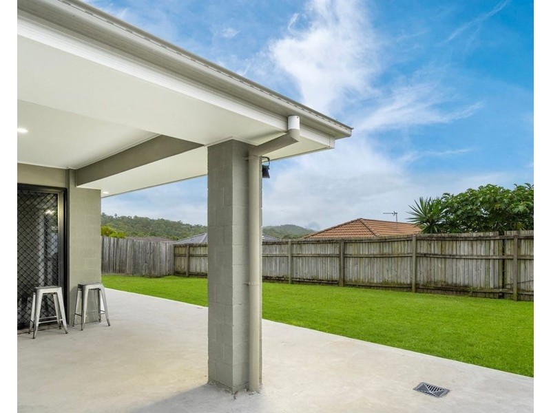 27 Bellinger Key, Pacific Pines QLD 4211