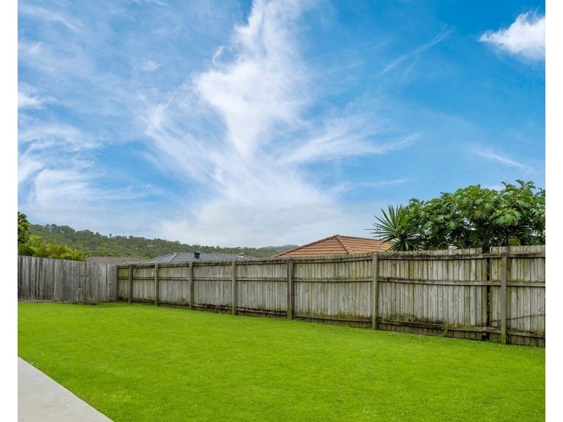27 Bellinger Key, Pacific Pines QLD 4211
