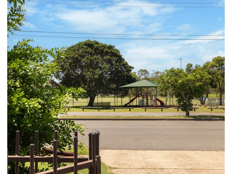 54 Wickham Street, Brighton QLD 4017