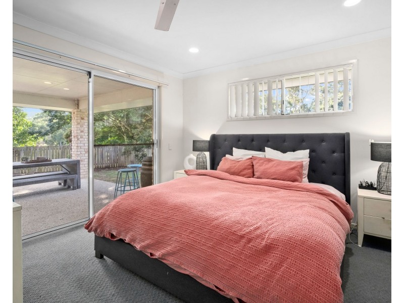 49 Strathmere Place, Upper Kedron QLD 4055