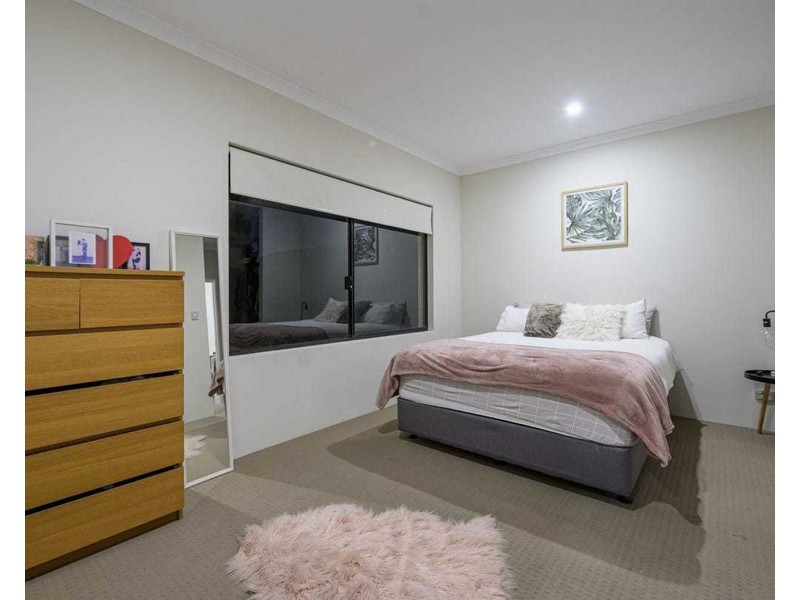 8A Kingston Street, Embleton WA 6062