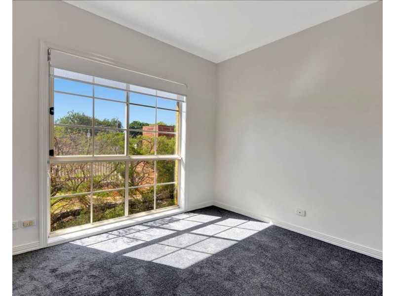 1/29 Surrey Street, Pascoe Vale VIC 3044