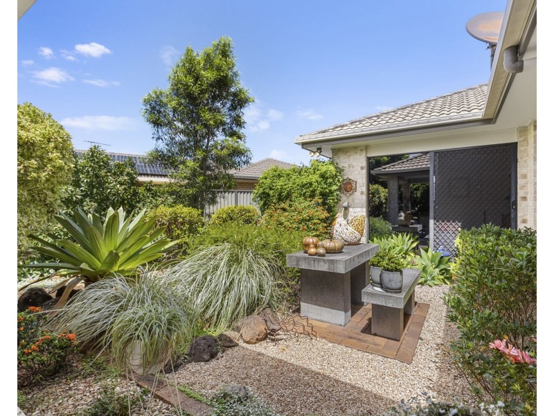 36 Apollo Crescent, Beachmere QLD 4510