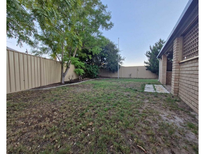 22 Karrawa Gardens, Port Kennedy WA 6172