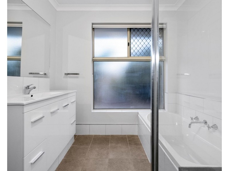 22 Karrawa Gardens, Port Kennedy WA 6172