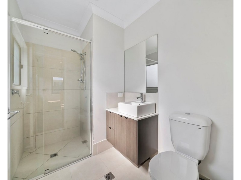 Room1/161 Stringybark Road, Buderim QLD 4556